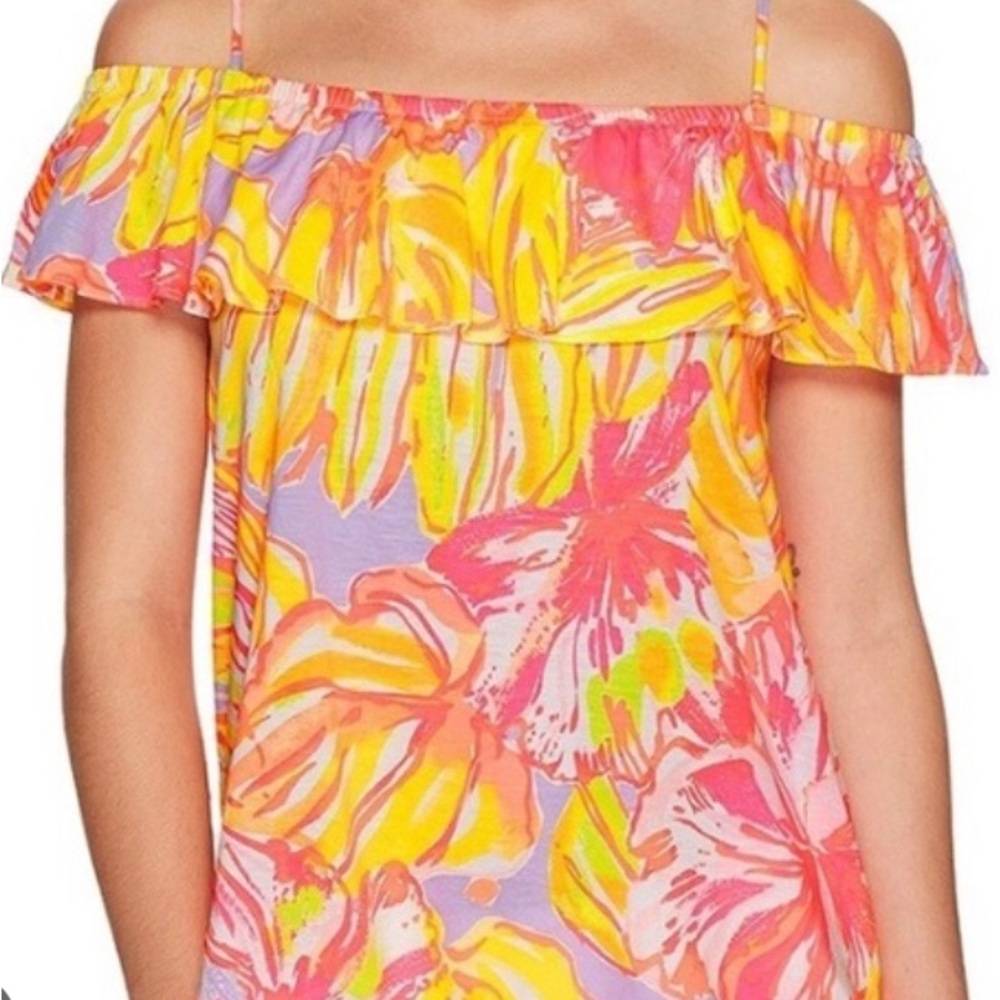 Lilly Pulitzer Off the Shoulder☀️